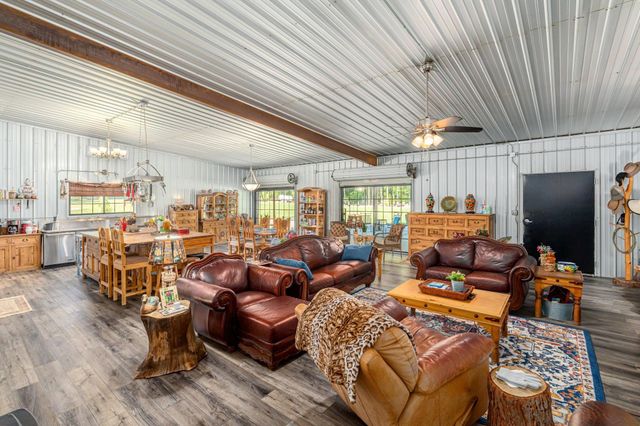 2691 County Road 3335, Ladonia, TX 75449