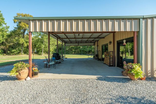 2691 County Road 3335, Ladonia, TX 75449