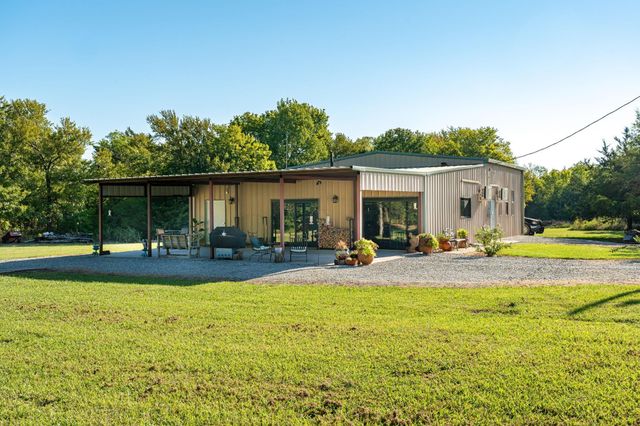 2691 County Road 3335, Ladonia, TX 75449
