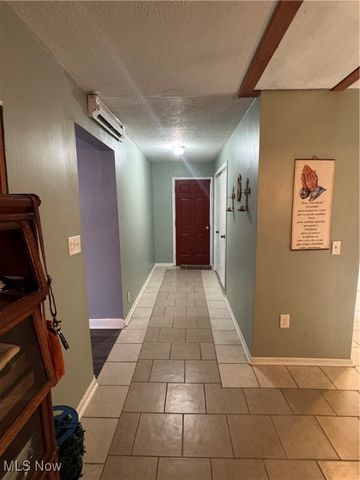 5104 Main Avenue, North Ridgeville, OH 44039