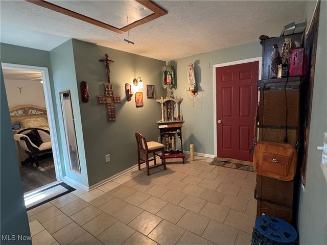 5104 Main Avenue, North Ridgeville, OH 44039