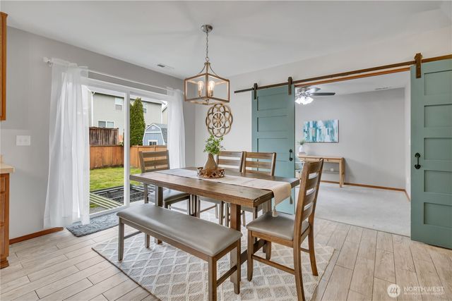 29749 216th Place SE, Kent, WA 98042