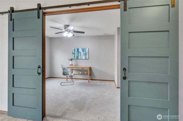 29749 216th Place SE, Kent, WA 98042