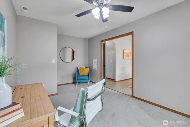 29749 216th Place SE, Kent, WA 98042