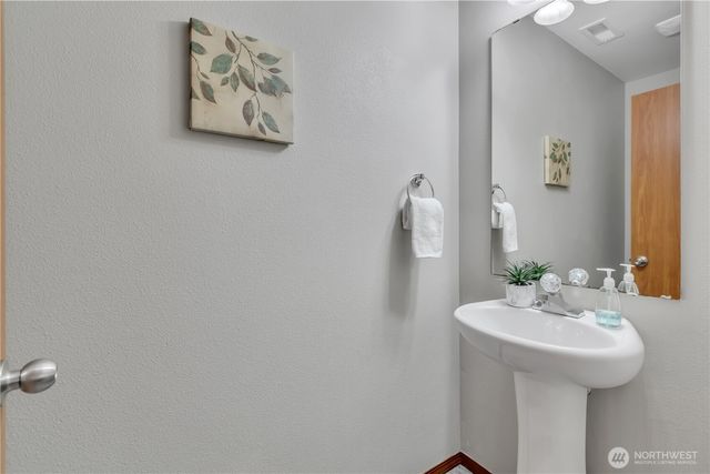 29749 216th Place SE, Kent, WA 98042