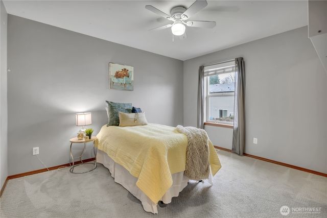 29749 216th Place SE, Kent, WA 98042