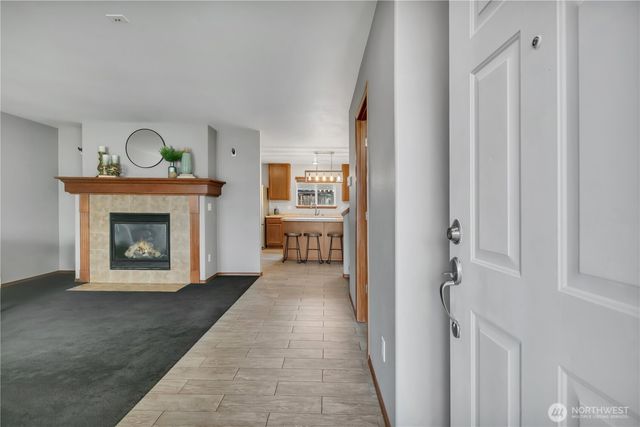 29749 216th Place SE, Kent, WA 98042