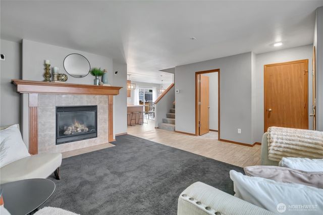 29749 216th Place SE, Kent, WA 98042