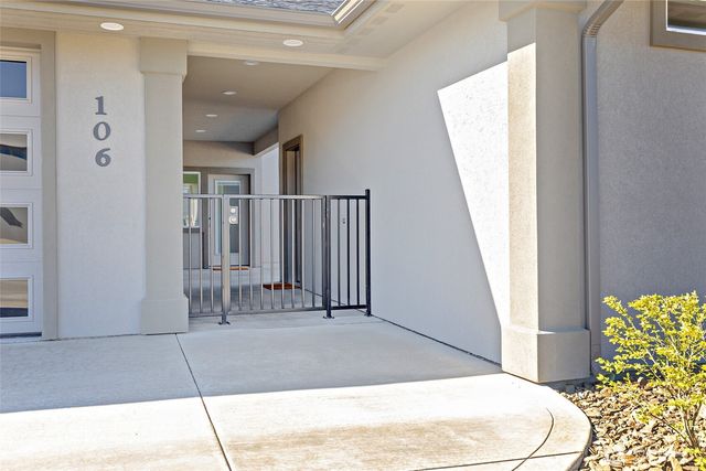 106 E Chinook Road, Ellensburg, WA 98926