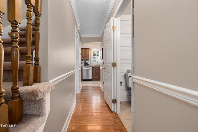 245 Highland Hills Drive, Gray, TN 37615