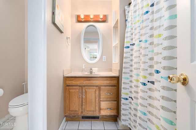 245 Highland Hills Drive, Gray, TN 37615