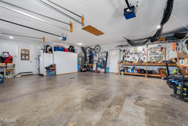 245 Highland Hills Drive, Gray, TN 37615