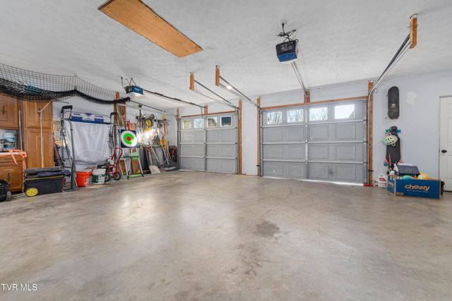 245 Highland Hills Drive, Gray, TN 37615