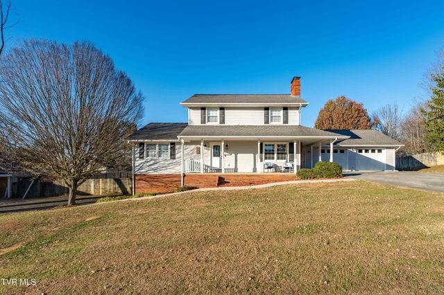 245 Highland Hills Drive, Gray, TN 37615