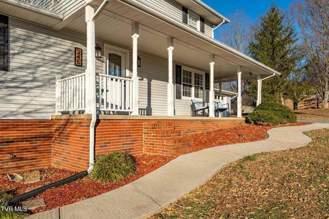 245 Highland Hills Drive, Gray, TN 37615