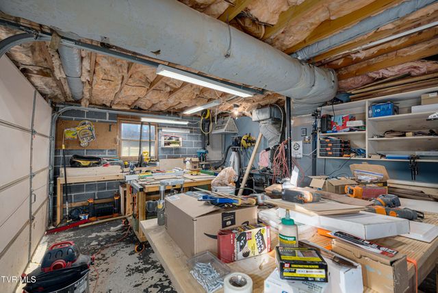 245 Highland Hills Drive, Gray, TN 37615