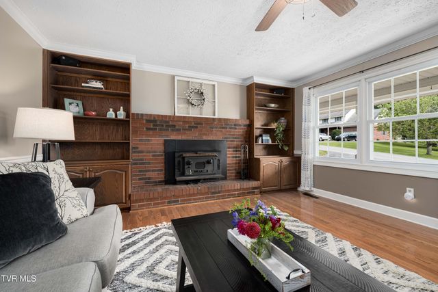 245 Highland Hills Drive, Gray, TN 37615