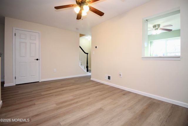 5-2 Claridge Court 2, Freehold, NJ 07728