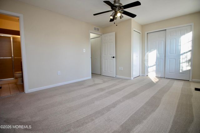 5-2 Claridge Court 2, Freehold, NJ 07728