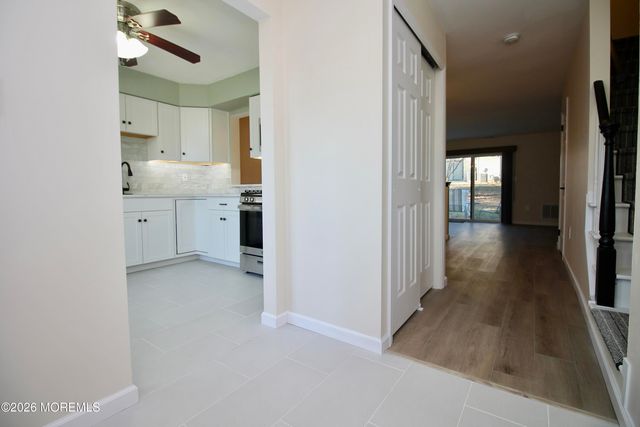 5-2 Claridge Court 2, Freehold, NJ 07728