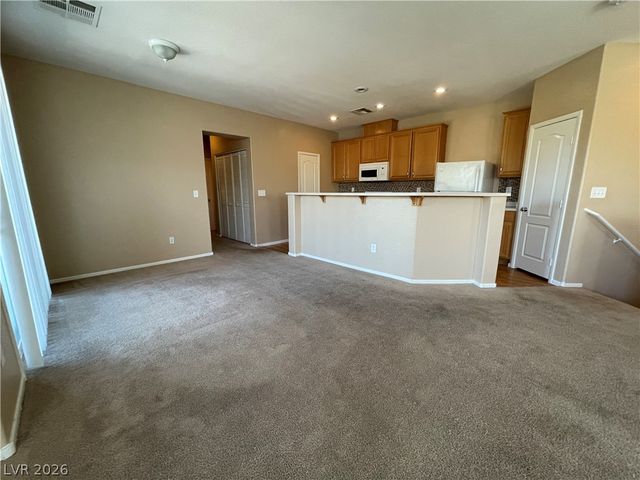 7332 Marble Lake Street 101, Las Vegas, NV 89149