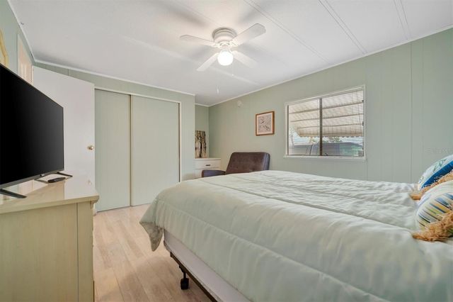 110 E SAINT LUCIA LOOP, Apollo Beach, FL 33572