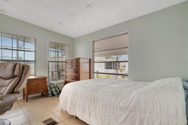 110 E SAINT LUCIA LOOP, Apollo Beach, FL 33572