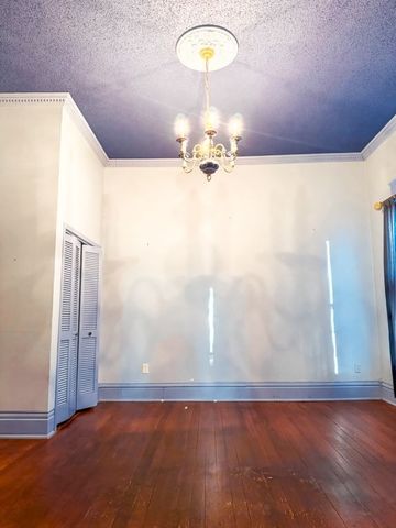 221 N Mount Street, Fairfield, TX 75840