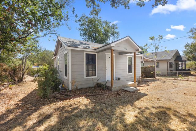 1718 S Fannin Avenue, Denison, TX 75020