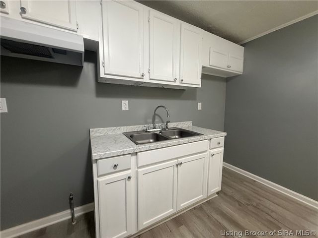 321 Halcyon Road, Charlestown, IN 47111