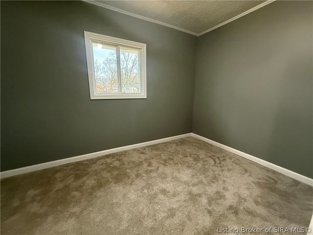 321 Halcyon Road, Charlestown, IN 47111