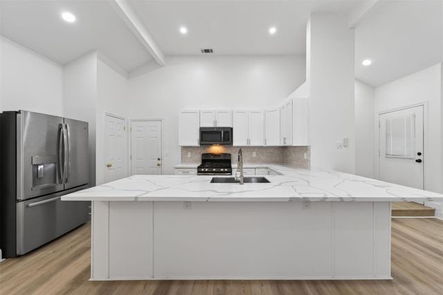 4735 Woodford Street, Baytown, TX 77521