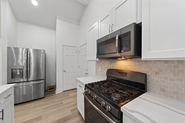 4735 Woodford Street, Baytown, TX 77521