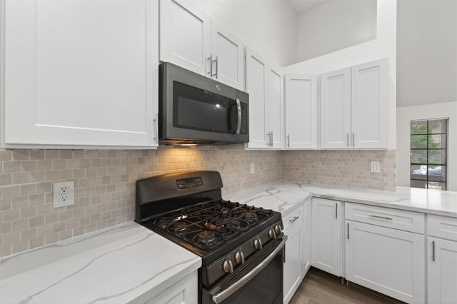 4735 Woodford Street, Baytown, TX 77521