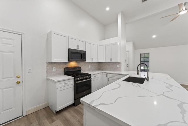 4735 Woodford Street, Baytown, TX 77521