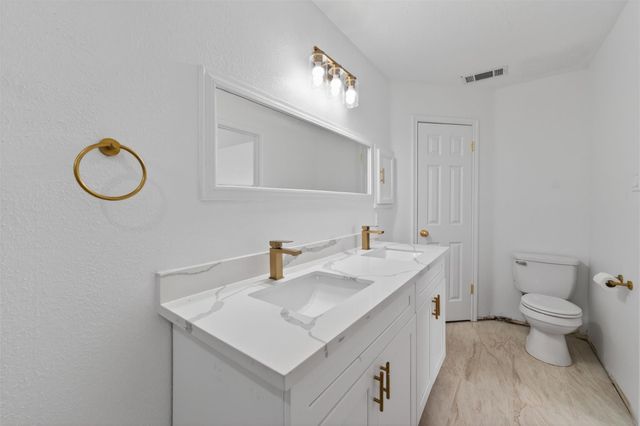 4735 Woodford Street, Baytown, TX 77521