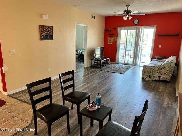 4908 KEY LIME Drive 207, Jacksonville, FL 32256