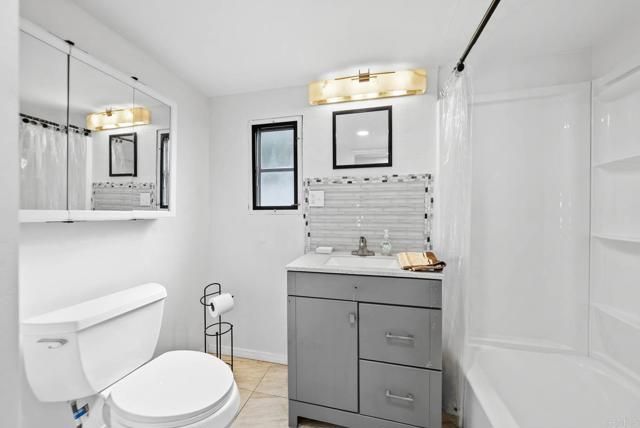 351 E Bradley Avenue 19, El Cajon, CA 92021