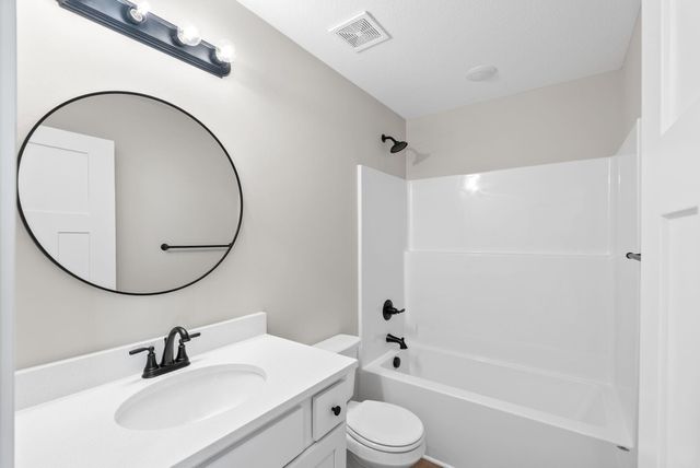 2223 N 159th Ct E, Wichita, KS 67228