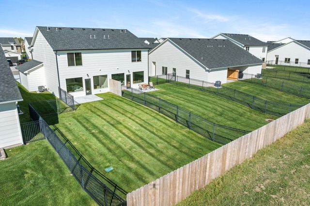 2223 N 159th Ct E, Wichita, KS 67228