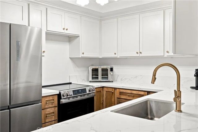 22 Country Mile, Pomona, CA 91766