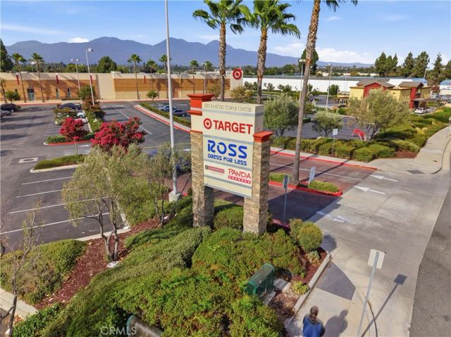 22 Country Mile, Pomona, CA 91766
