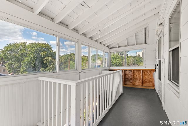 318 Suburban Avenue, Fairfield, CT 06825