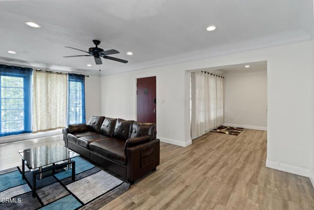 1018 S Crescent Heights Boulevard, Los Angeles, CA 90035