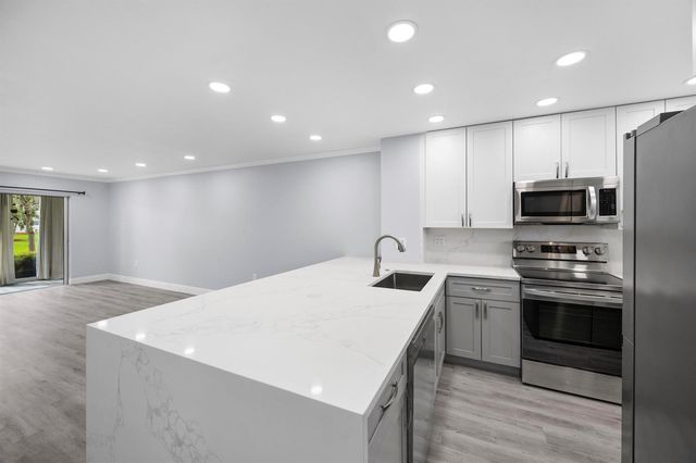 9856 Marina Boulevard 1314, Boca Raton, FL 33428
