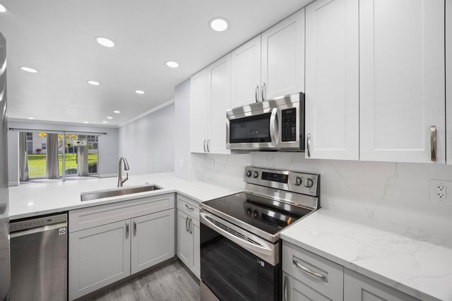 9856 Marina Boulevard 1314, Boca Raton, FL 33428