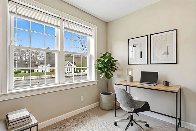 87 Wood Street, Hopkinton, MA 01748