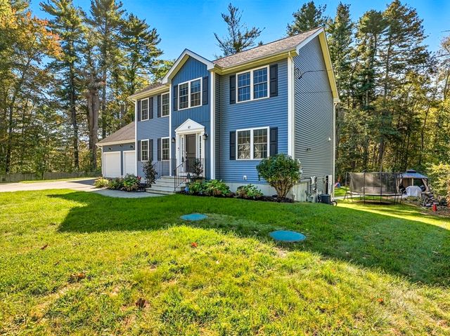 87 Wood Street, Hopkinton, MA 01748