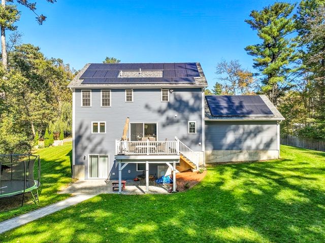 87 Wood Street, Hopkinton, MA 01748