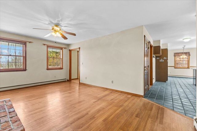 76 Red Tail Lane, Charlotte, VT 05445